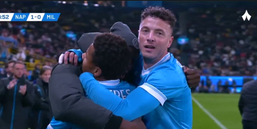VIDEO/ Rrahmani me shok&euml; &ldquo;sakatojn&euml;&rdquo; Milanin, Napoli i jep