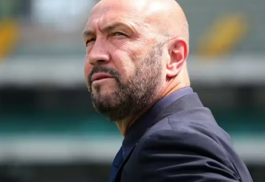 &ldquo;Magji&rdquo; italian&euml;sh n&euml; Riad, Ish-portieri i Interit n&euml;