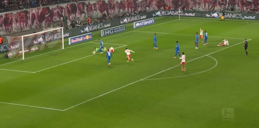 BUNDESLIGA/ Leipzig turp&euml;rohet n&euml; sht&euml;pi nga Leverkusen, n&euml;