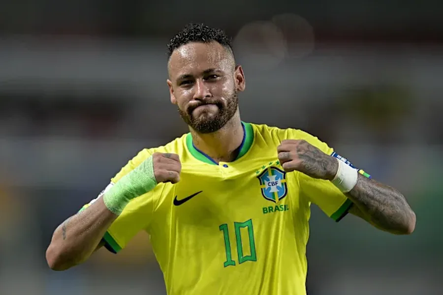 K&euml;rkon t&rsquo;a mbyll&euml; me lavdi te Brazili, Neymar jep premtimin e