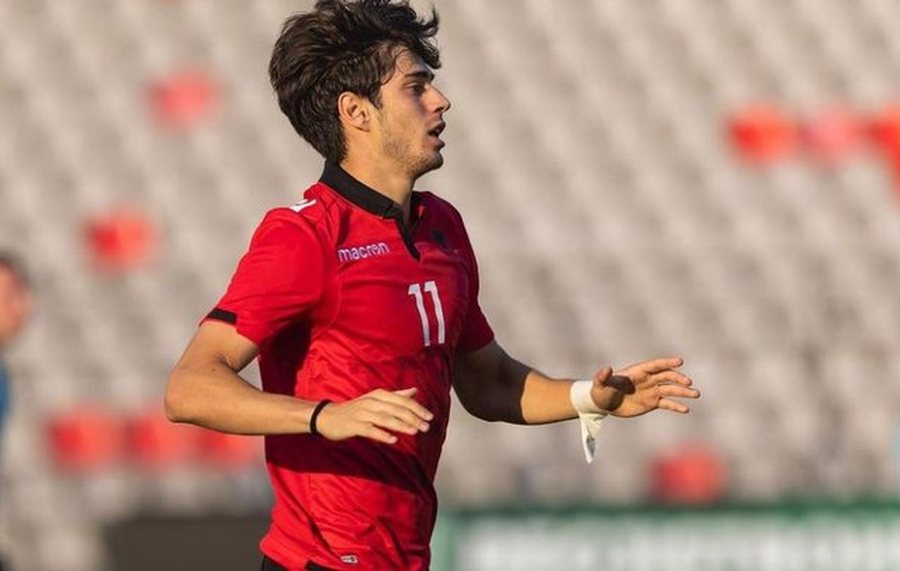 E BUJSHME/ Milionat i &ldquo;b&euml;jn&euml; grop&euml;n&rdquo; ekipeve t&euml;