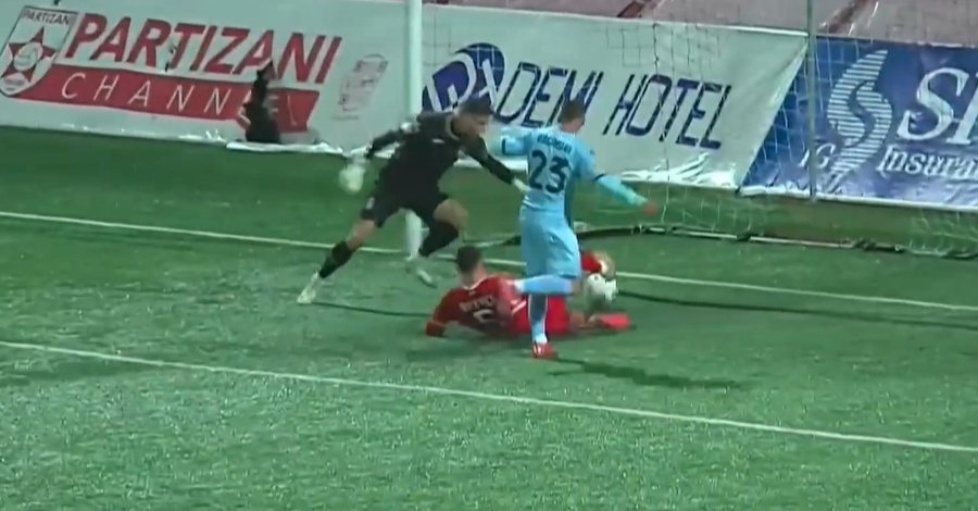 VIDEO/ Dinamo nuk &ldquo;fal&rdquo; n&euml; derbi, &ldquo;likujdon&rdquo;