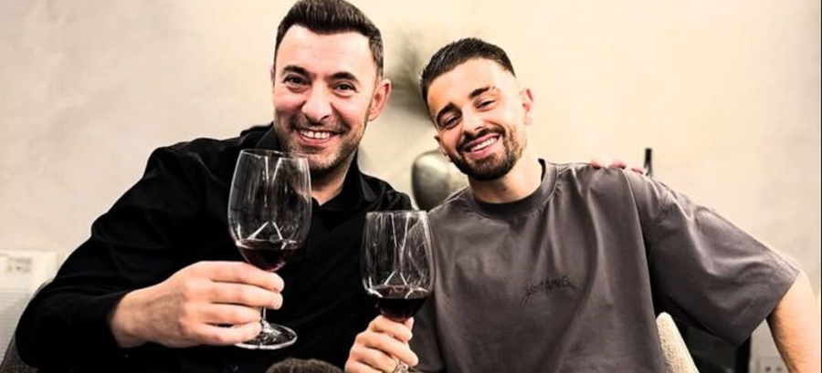 Duke ngritur dolli krah&euml; aktorit shqiptar, Zhegrova ndan me tifoz&euml;t