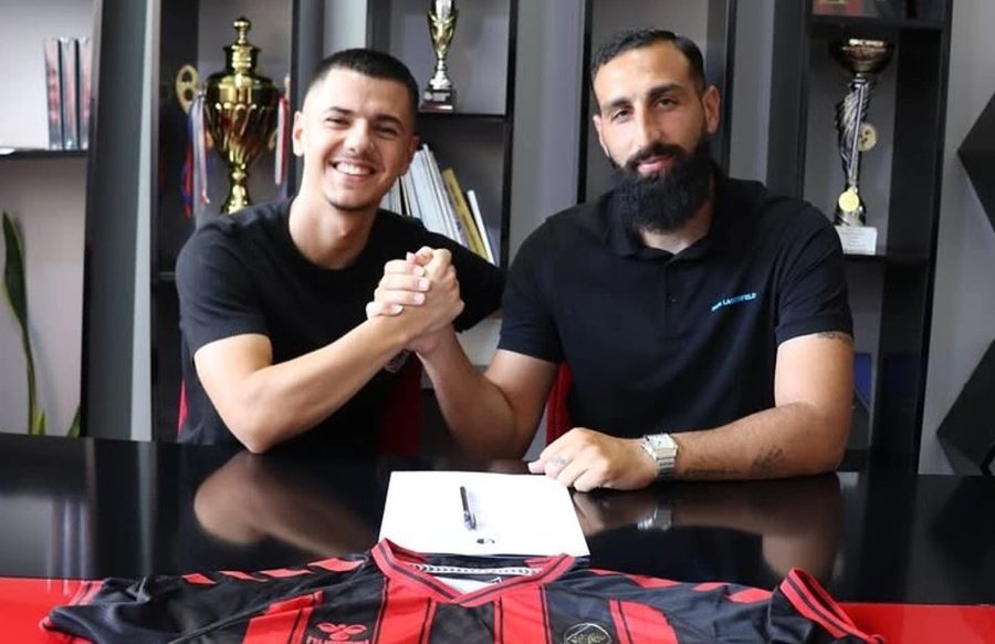 Mbahet mend p&euml;r autogolin ndaj Elbasanit, ish-i i Realit largohet nga