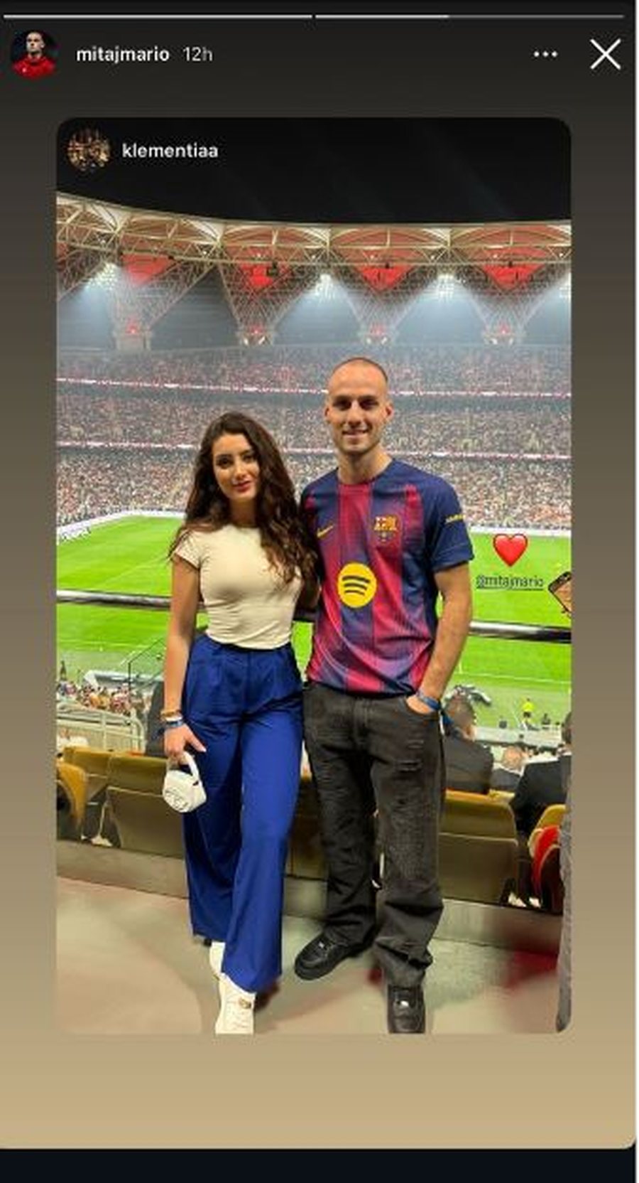 FOTO/ Mario Mitaj i &ldquo;shtang&rdquo; t&euml; gjith&euml; n&euml; nisje