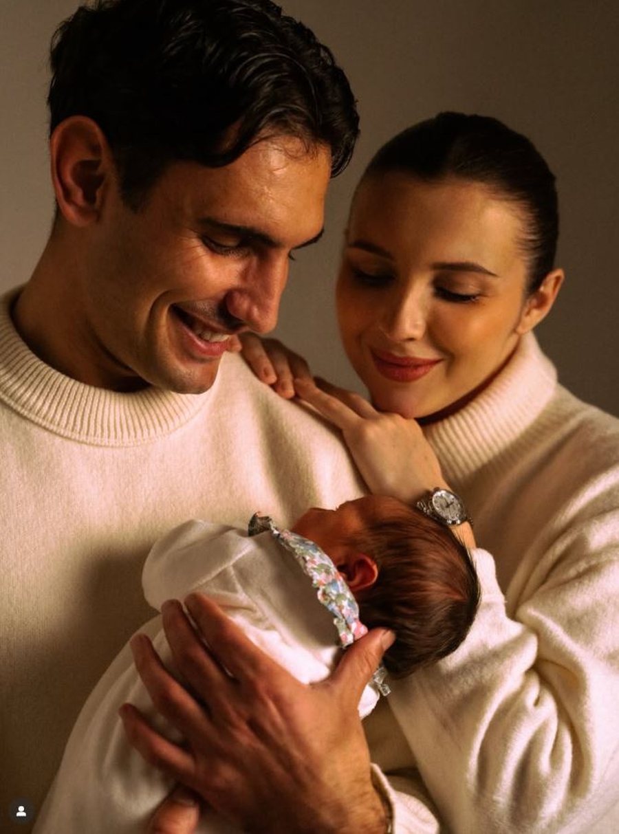 FOTOLAJM/ G&euml;zim i madh n&euml; familjen e lojtarit t&euml; Komb&euml;tares