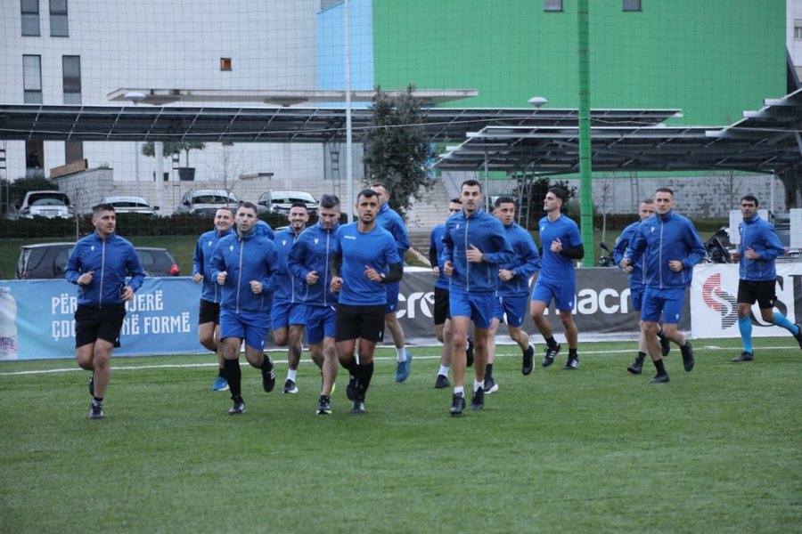 Nga testet fizike e teorike, te seminari i dimrit! Arbitrat dhe asitent&euml;t e