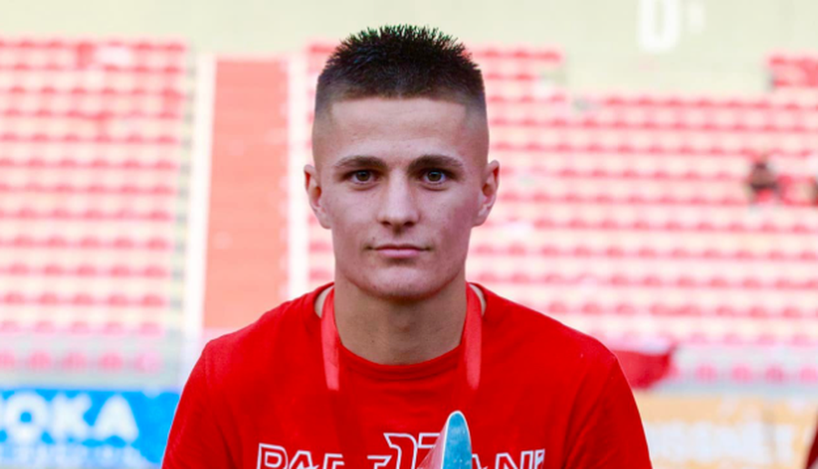 ZYRTARE/ Kampion me Partizanin, mesfushori njofton LARGIMIN nga ekipi