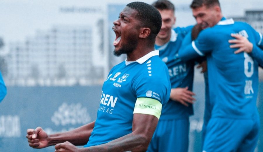 ZYRTARE/ Lider i sulmit te &ldquo;Blut&euml;&rdquo;, bomberi l&euml;