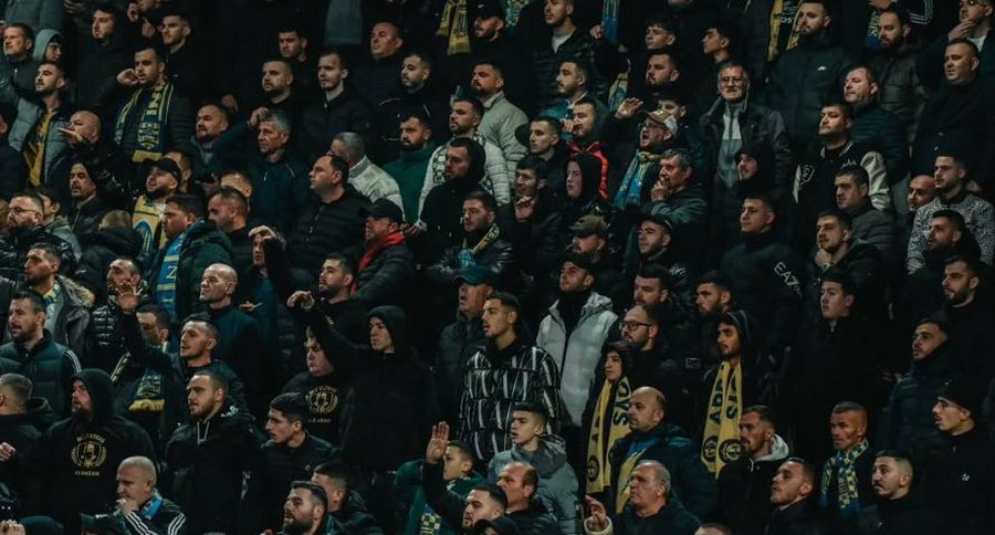 Udh&euml;tuan drejt Rrogozhin&euml;s p&euml;r t&euml; mb&euml;shtetur ekipin,