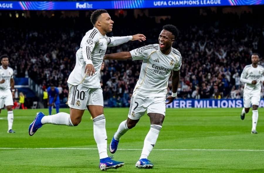 VIDEO/ Arsenal n&euml; avantazh minimal p&euml;rball&euml; Interit,