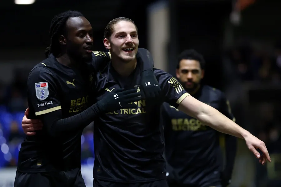 Nga Superliga n&euml; futbollin anglez, sulmuesi shqiptar p&euml;rgatitet