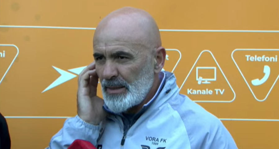 &ldquo;Me yll n&euml; ball&euml; si n&euml; koh&euml;n e Enverit&rdquo;, Bellai