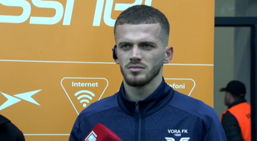 &ldquo;Lojtari i Ndeshjes&rdquo; kund&euml;r Teut&euml;s, Kasalla