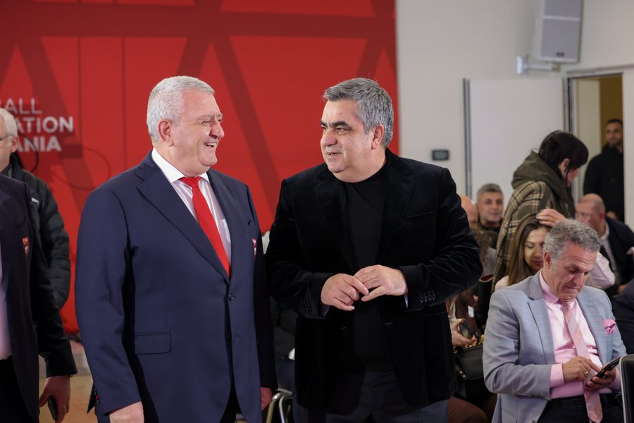 Presidenti Duka prezanton strategjin&euml; &ldquo;Vision to Victory