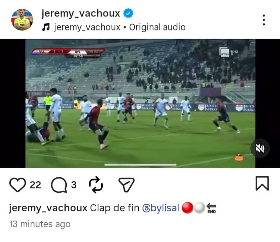 ZYRTARE/ Protestoi hapur ndaj skuadr&euml;s dhe braktisi ndeshjen, futbollisti