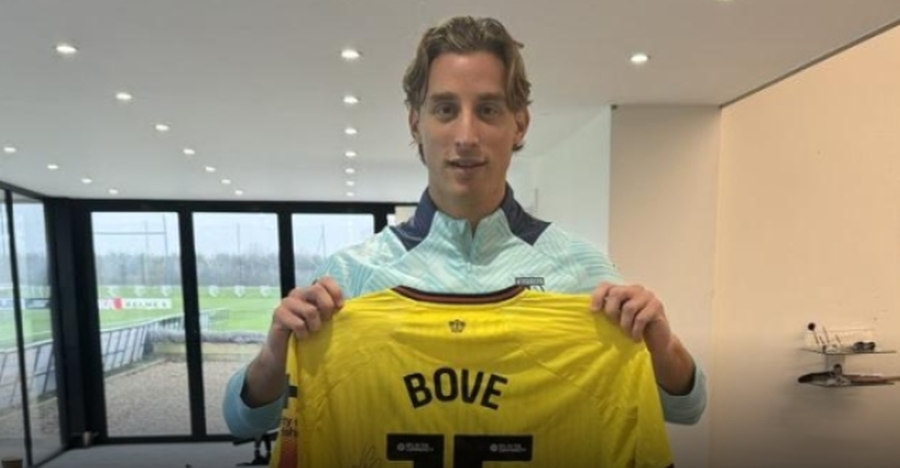 U largua 1 vit nga futbolli pas problemeve me zemr&euml;n, ish-mesfushori i