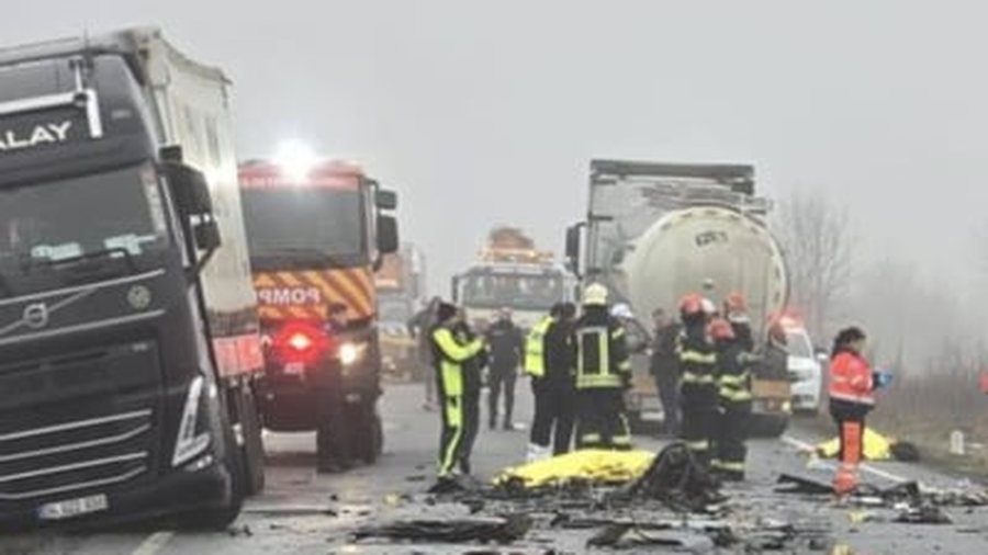 Aksidenti tragjik n&euml; Rumani me 7 t&euml; vdekur, dyshohet se mes
