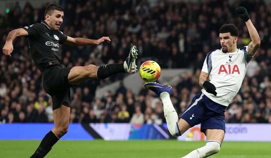VIDEO/ Manchester City nuk iu &ldquo;beson syve&rdquo;, Tottenham
