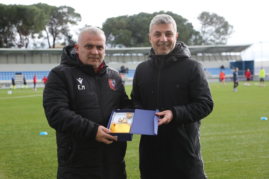 N&euml; prag t&euml; sfid&euml;s me Vor&euml;n, FSHF &ldquo;dhurat&euml;&rdquo;