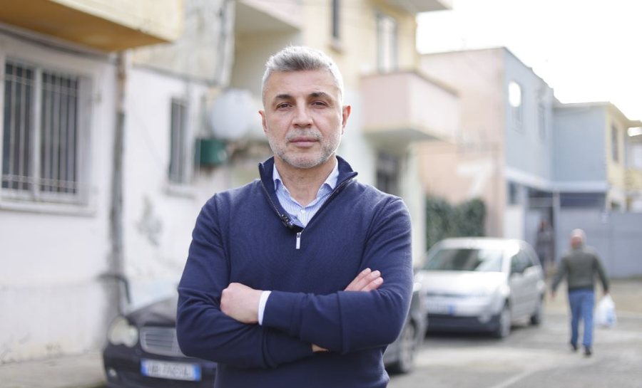 Legjendat Flasin/ Nga rrug&euml;t e lagjes te stadiumet europiane, Alban Bushi