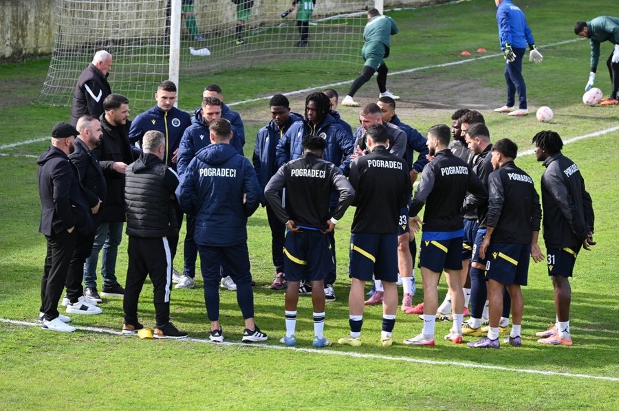 Pogradeci nuk humb koh&euml;, Emiliano &Ccedil;ela nis pun&euml;n