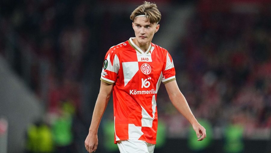 Igli Tare nis &ldquo;luft&euml;n&rdquo; me Inter, shkak b&euml;het