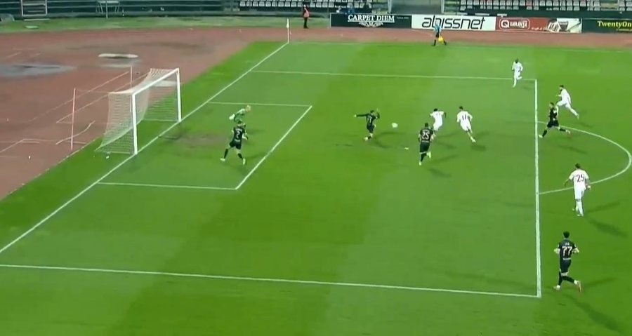 LIVE/ Elbasani k&euml;rkon fitoren n&euml; sht&euml;pi, Partizani luan me dy