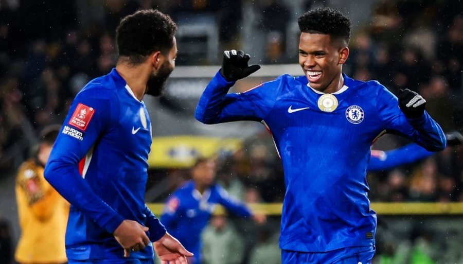 VIDEO/ Anis Mehmeti i &ldquo;pafat&rdquo; n&euml; Kup&euml;n e Anglis&euml;,