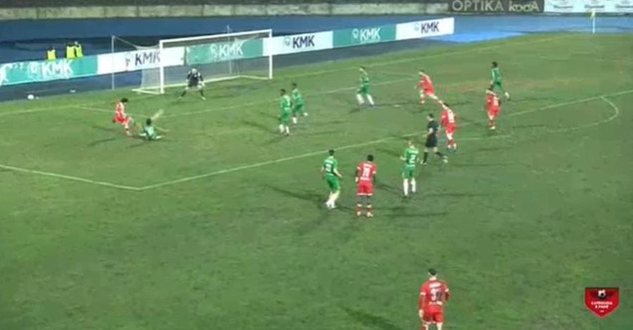 VIDEO/ 5 gola dhe &ldquo;show&rdquo; n&euml; Kor&ccedil;&euml;, Sk&euml;nderbeu