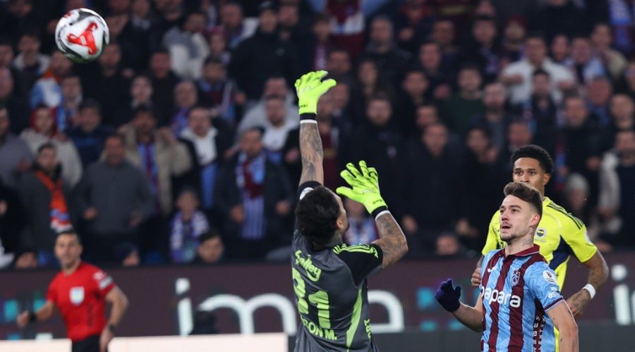 Ernest Mu&ccedil;i po p&euml;rjeton form&euml;n e &ldquo;jet&euml;s&rdquo;,