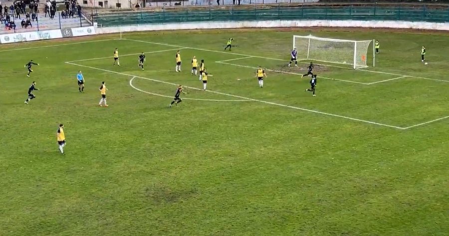 LIVE/ Pogradeci &ldquo;fik&rdquo; Burrelin, Lushnja &ldquo;zgjohet&rdquo;