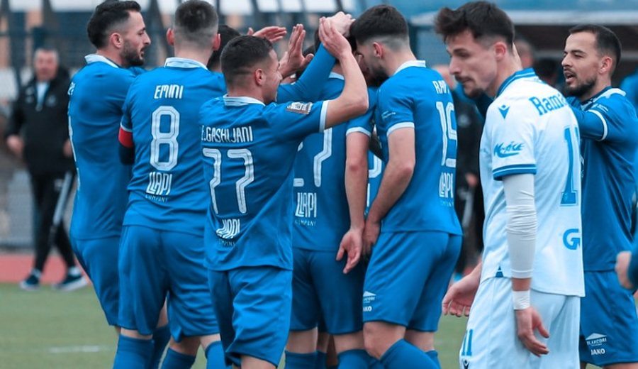 ZYRTARE/ Bardheblut&euml; &ldquo;all-in&rdquo; p&euml;r mbijetes&euml;n,