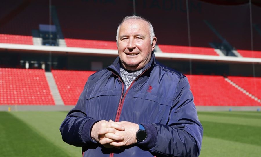 &ldquo;Legjendat Flasin&rdquo;/ Rr&euml;fimi i ve&ccedil;ant&euml; i portierit