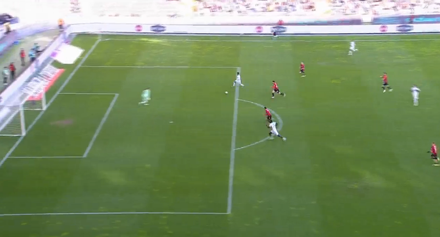 VIDEO/ Ernest Mu&ccedil;i &ldquo;makineri&rdquo; te Trabzonspor, sulmuesi i