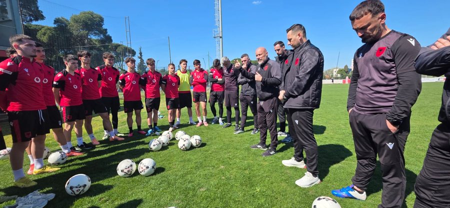 Euro U-19/ Komb&euml;tarja mbyll p&euml;rgatitjet, gati p&euml;r ndeshjen ndaj