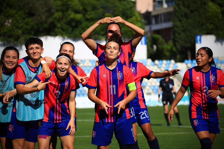 Vllaznia "likuidon" n&euml; finale Apolonin&euml; dhe vazhdon