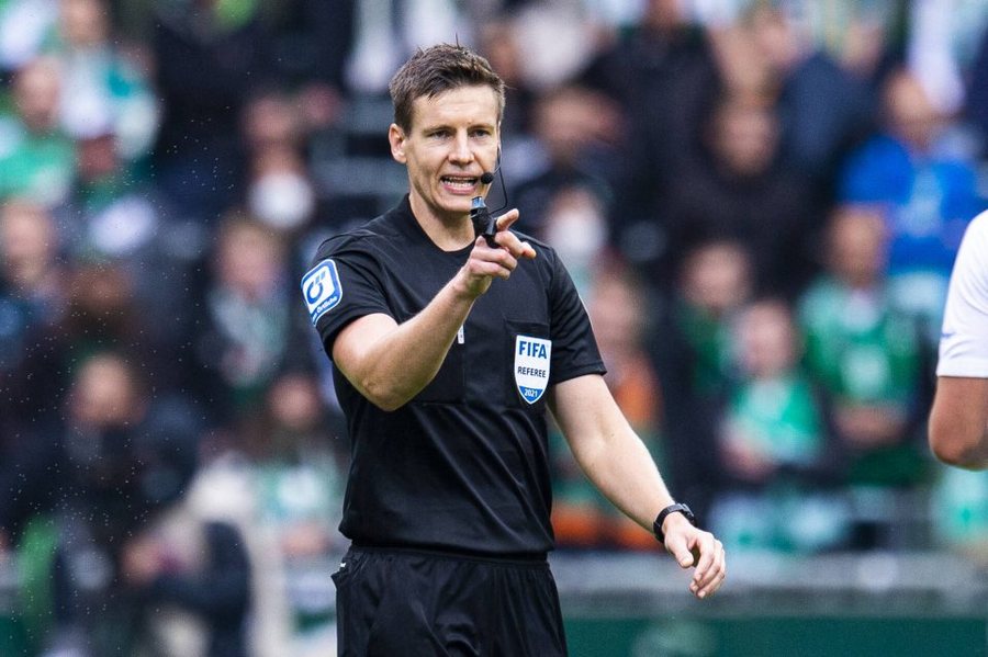 Duel &ldquo;gladiator&euml;sh&rdquo; n&euml; Budapest, njihuni me arbitrin