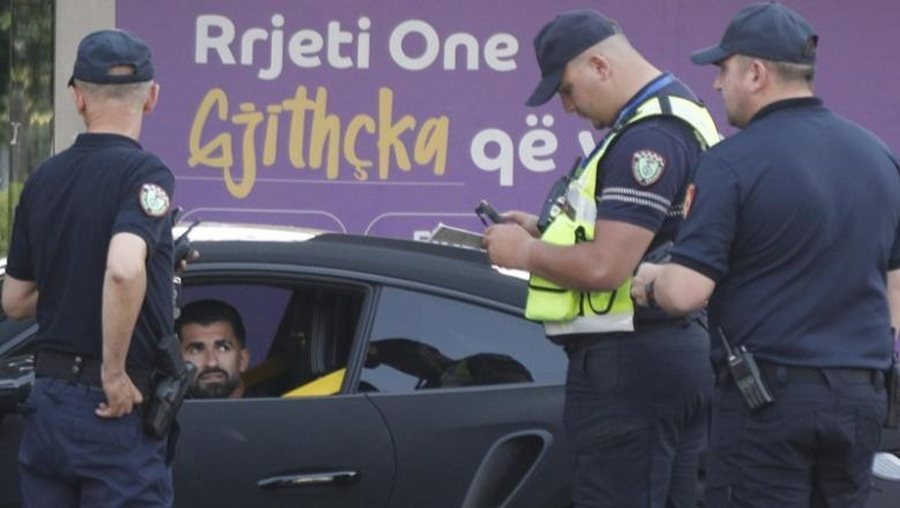 3 dit&euml; para ndeshjes s&euml; Komb&euml;tares, GJOBITET Elseid Hysaj