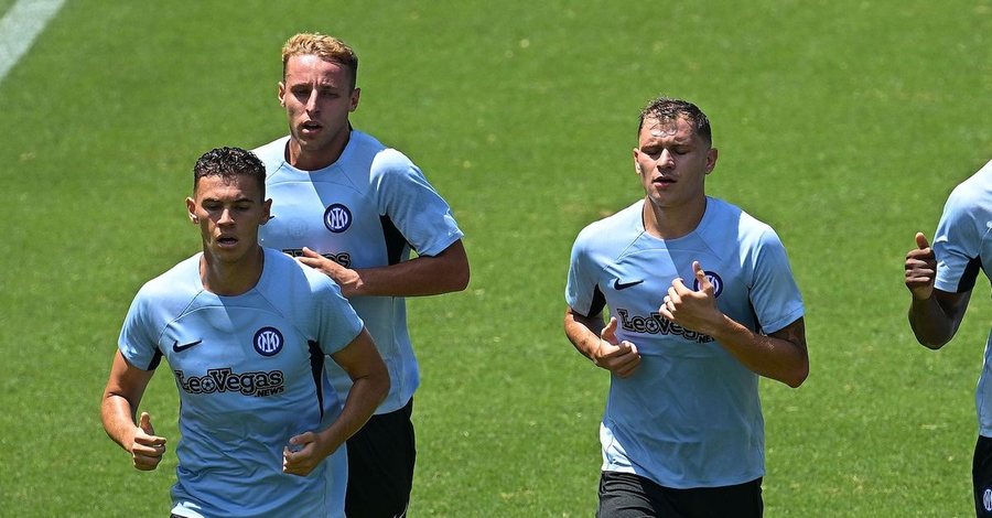 N&euml; k&euml;rkim t&euml; minutave, mesfushori i Interit drejt Premier League