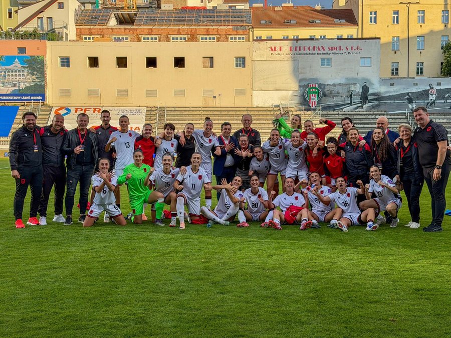 Bot&euml;rori 2027 p&euml;r vajza,  Shqip&euml;ria merr nj&euml; pik&euml;