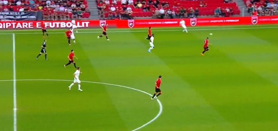 LIVE/ 45 minutat "finale" p&euml;r p&euml;rmbysjen, nis pjesa e