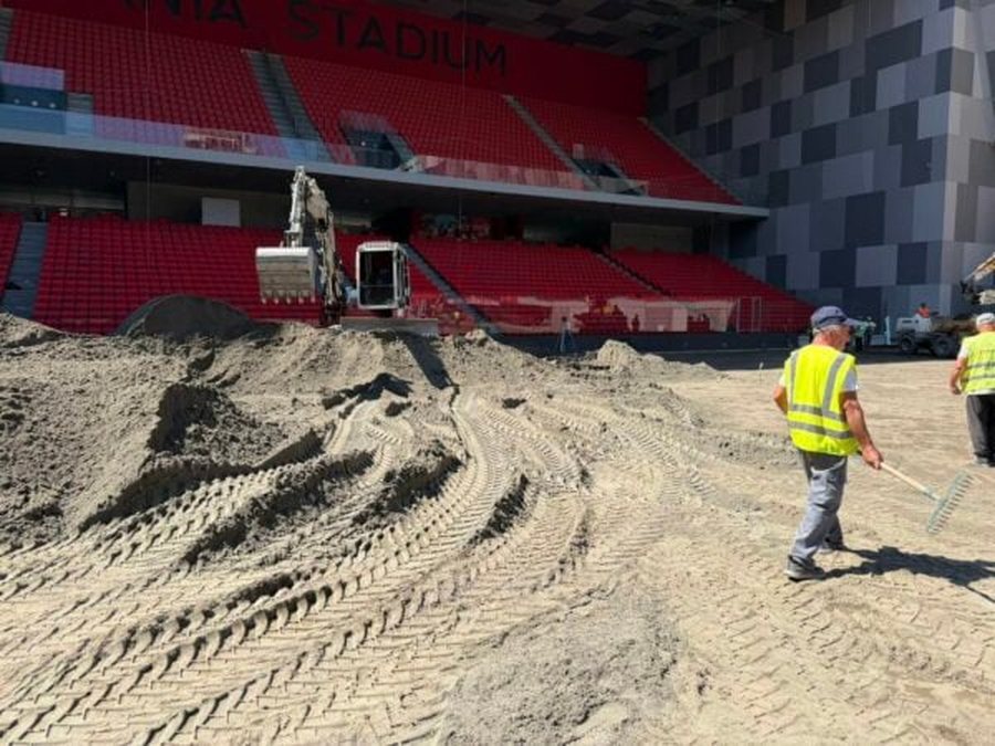 Stadiumi &ldquo;Air Albania&rdquo; ndryshon fytyr&euml;, fillojn&euml;