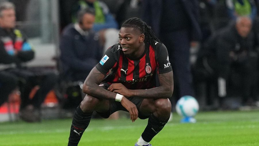 E ka b&euml;r&euml; fakt t&euml; kryer largimin nga Milani, Ligue 1