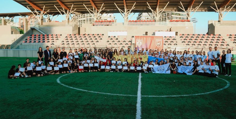 Fituesit nga U-13 deri n&euml; U-16 p&euml;r vajza, nuk munguan as