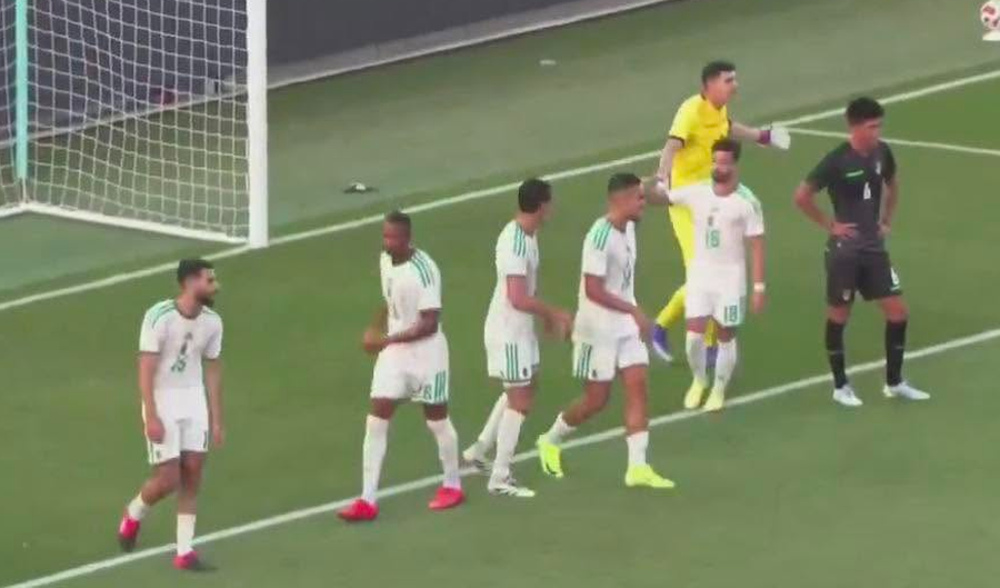 VIDEO/ Algjeria i &ldquo;fut ethet&rdquo; Argjentin&euml;s para Bot&euml;rorit,
