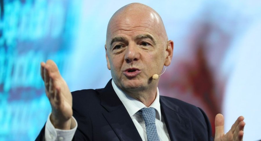 Infantino tallet keq me 4 her&euml; kampion&euml;t e Bot&euml;s: Mund t&euml;