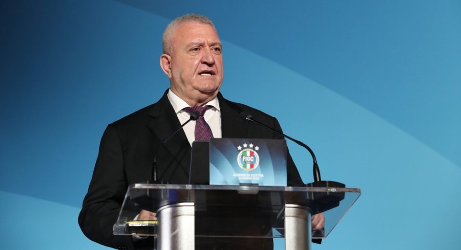 Presidenti Duka merr pjes&euml; n&euml; Asamblen&euml; Zgjedhore t&euml;