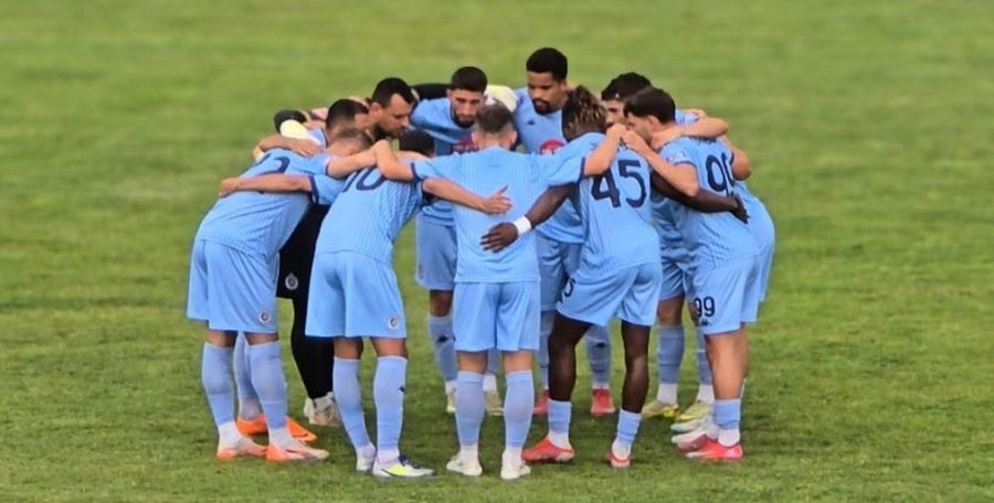 Dinamo tregon &ldquo;dh&euml;mb&euml;t&rdquo; n&euml; miq&euml;sore dhe