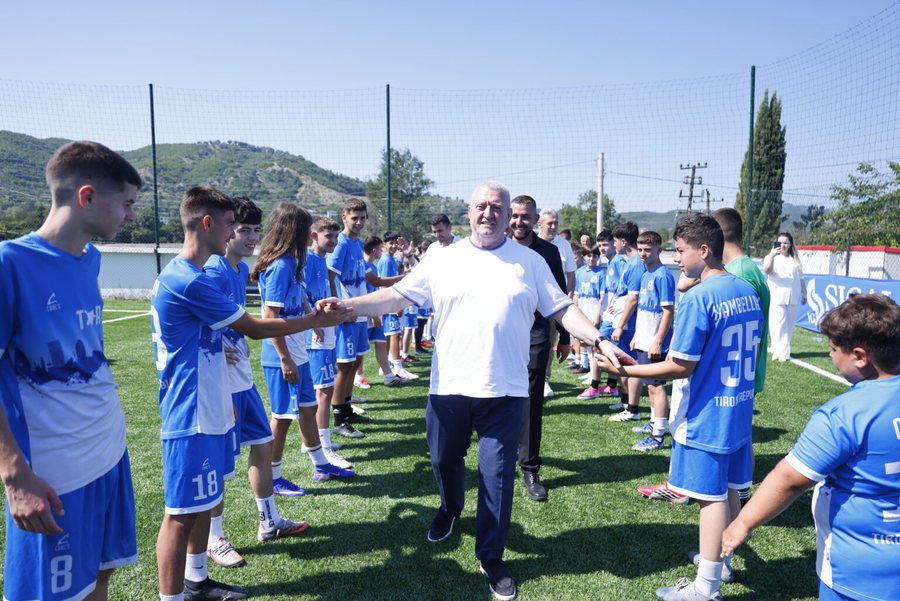Presidenti Duka inauguron fush&euml;n e re n&euml; Picall&euml;: Investim